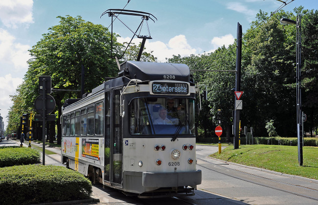 Обои картинки фото техника, трамваи, транспорт, рельсы, трамвай