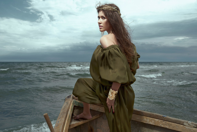 Обои картинки фото девушки, -unsort , брюнетки,  шатенки, glamazons, diana, iancu, девушка, лодка, волны, daniel, ilinca