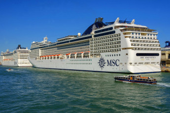 Картинка корабли лайнеры лайнер круиз