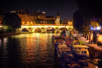 Картинка корабли баржи река огни ночь