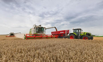 Картинка техника комбайны уборочная