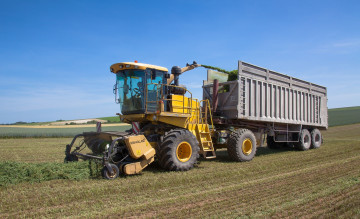 обоя техника, комбайны, уборочная