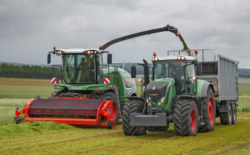 Картинка техника комбайны уборочная
