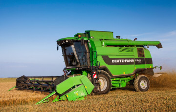 обоя техника, комбайны, уборочная