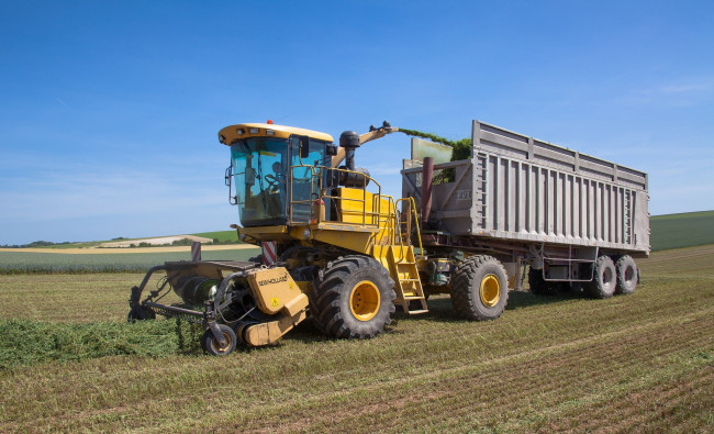 Обои картинки фото техника, комбайны, уборочная