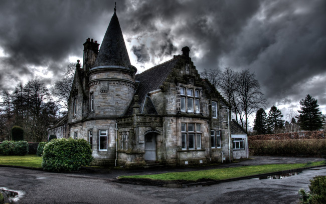 Обои картинки фото города, - здания,  дома, дом, тучи, каменный