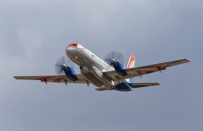 Обои картинки фото il-114ll radar, авиация, пассажирские самолёты, авиалайнер