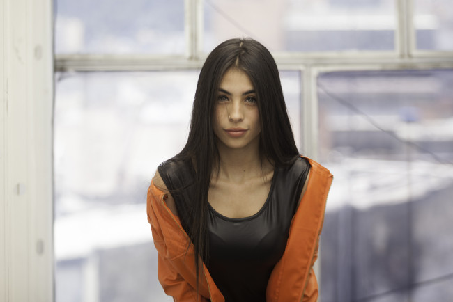 Обои картинки фото девушка, девушки, -unsort , брюнетки, темноволосые, модель