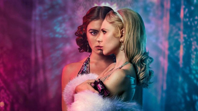 Обои картинки фото little birds , сериал 2020 – , кино фильмы, -unknown , другое, маленькие, пташки, сериал, первый, сезон, великобритания, мелодрама, драма, juno, temple