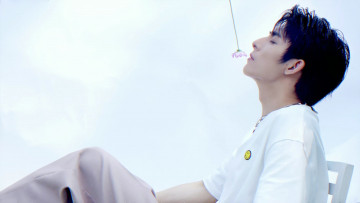 Картинка мужчины wang+hao+xuan ван хао сюань