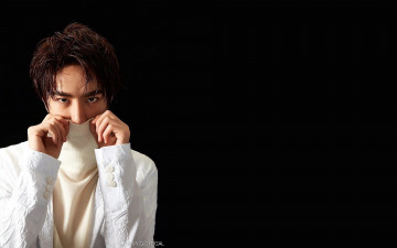 Картинка мужчины wang+yi+bo актер певец пиджак свитер