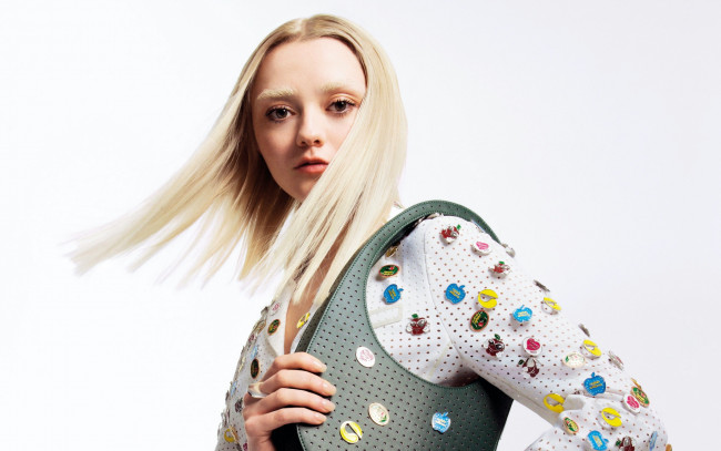 Обои картинки фото девушки, maisie williams, актриса