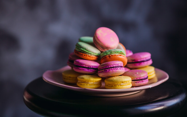 Обои картинки фото еда, макаруны, лакомство, ассорти
