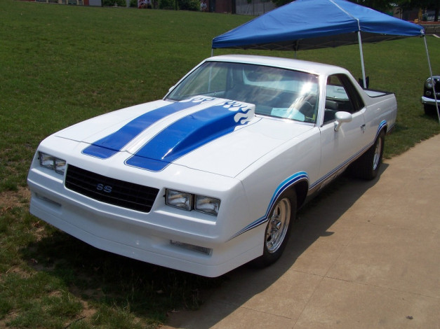 Обои картинки фото автомобили, выставки, уличные, фото