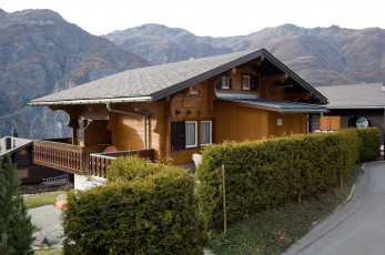 Картинка города здания дома шале