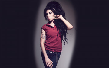 Картинка музыка amy winehouse певица волосы макияж