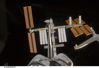 Картинка космос космические корабли станции мкс мир