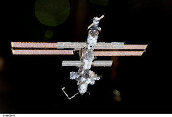 Картинка космос космические корабли станции мкс мир