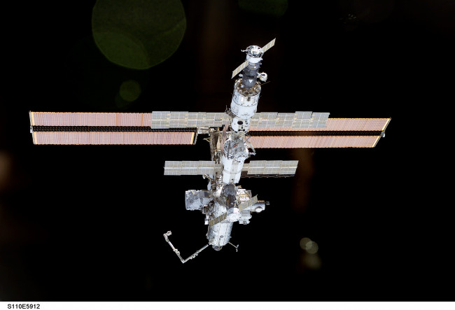 Обои картинки фото космос, космические, корабли, станции, мкс, мир