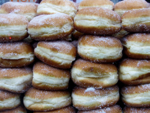 Картинка еда хлеб +выпечка пончики сахарная пудра