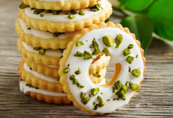 Картинка еда пирожные +кексы +печенье печенье фисташки