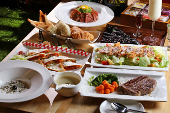 Картинка еда разное мясо салат бутерброды хлеб