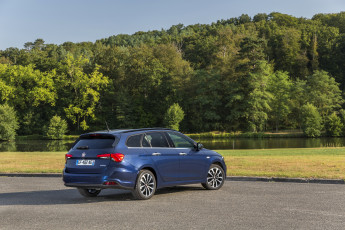 Картинка автомобили fiat tipo station wagon 357 2016г