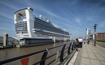 Картинка caribbean+princess корабли лайнеры круиз лайнер