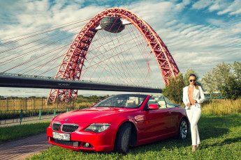 Картинка автомобили -авто+с+девушками bmw