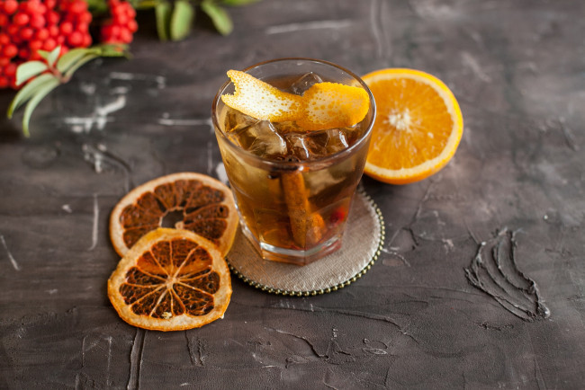 Обои картинки фото еда, напитки, напиток, лед, корица, лимон