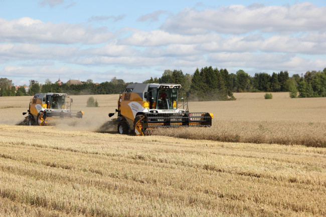 Обои картинки фото техника, комбайны, sampo