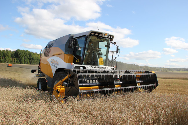 Обои картинки фото техника, комбайны, sampo