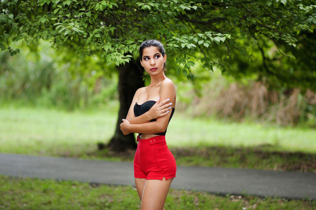 Обои картинки фото девушка, девушки, -unsort , брюнетки, темноволосые, модель