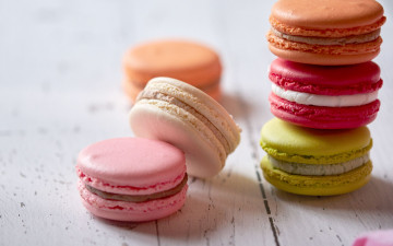 Картинка еда макаруны лакомство печенье ассорти