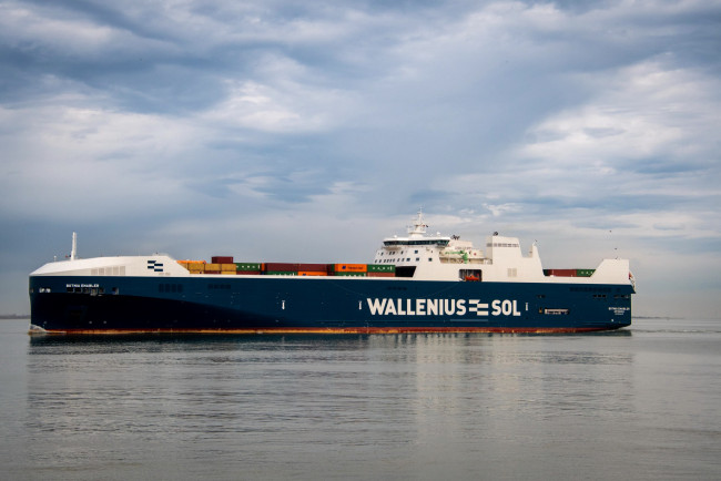 Обои картинки фото корабли, грузовые суда, контейнеровоз