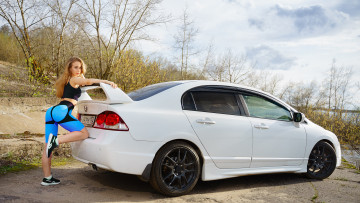 Картинка автомобили -авто+с+девушками honda civic