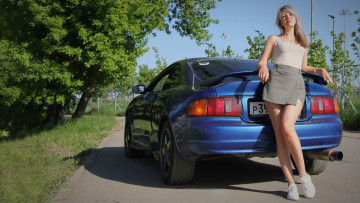 Картинка автомобили -авто+с+девушками красивая девушка