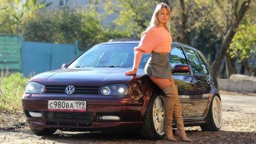 Картинка автомобили -авто+с+девушками volkswagen golf