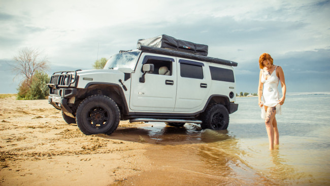 Обои картинки фото автомобили, -авто с девушками, hummer, h2