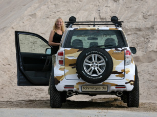 Картинка автомобили авто девушками