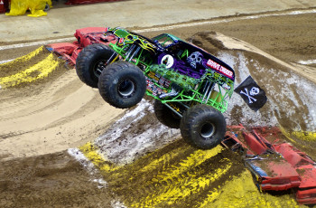 обоя спорт, big, foot, флаг, полет, колеса