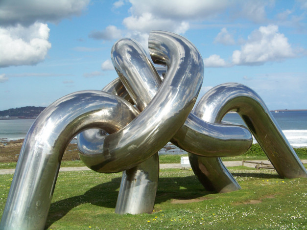 Обои картинки фото города, памятники, скульптуры, арт, объекты, цепь