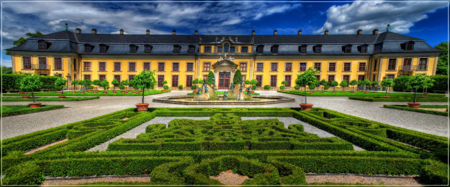 Обои картинки фото barockes, galeriegeb&, 228, ude, herrenh&, user, g&, rten, hannover, города, дворцы, замки, крепости, дворец, фасад, парк, фонтан, газоны, дорожки