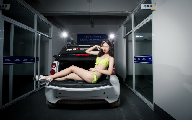 Обои картинки фото автомобили, -авто с девушками, азиатка, автомобиль, фон, взгляд, девушка