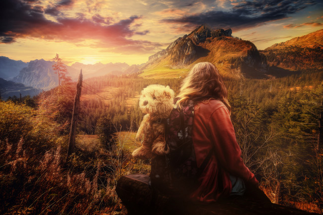 Обои картинки фото разное, компьютерный дизайн, горы, облака, девушка, восход, игрушка