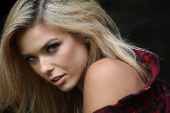 обоя девушки, neesy rizzo, лицо, рубашка, блондинка, модель