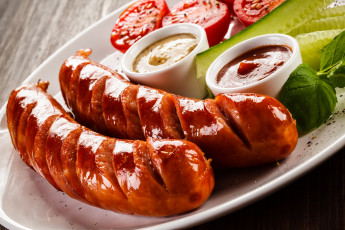 Картинка еда шашлык +барбекю сосиска кетчуп томат гриль горчица мята огурец помидоры