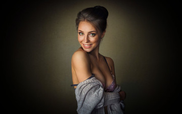 Картинка девушки -unsort+ брюнетки темноволосые фон взгляд девушка anastasiya+peredistova