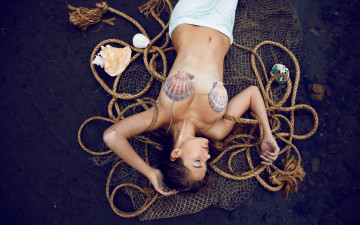 Картинка девушки -+креатив +косплей брюнетка поза ракушки креатив