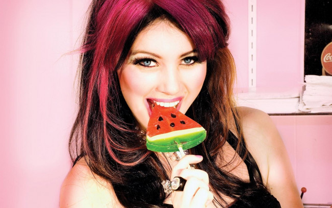 Обои картинки фото музыка, skye, sweetnam